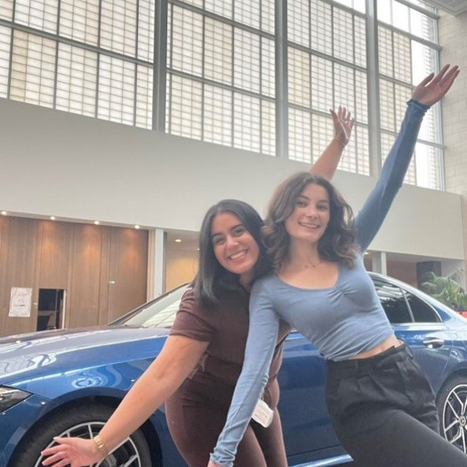 Hava & Nadia